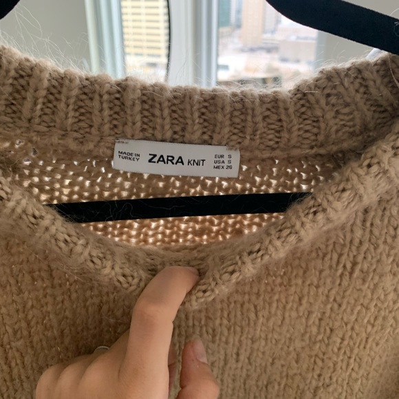 Zara Brown Knit Sweater - Picture 2 of 3